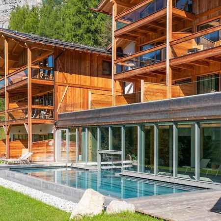 Dolomiti Lodge Alvera Cortina d'Ampezzo Exterior photo